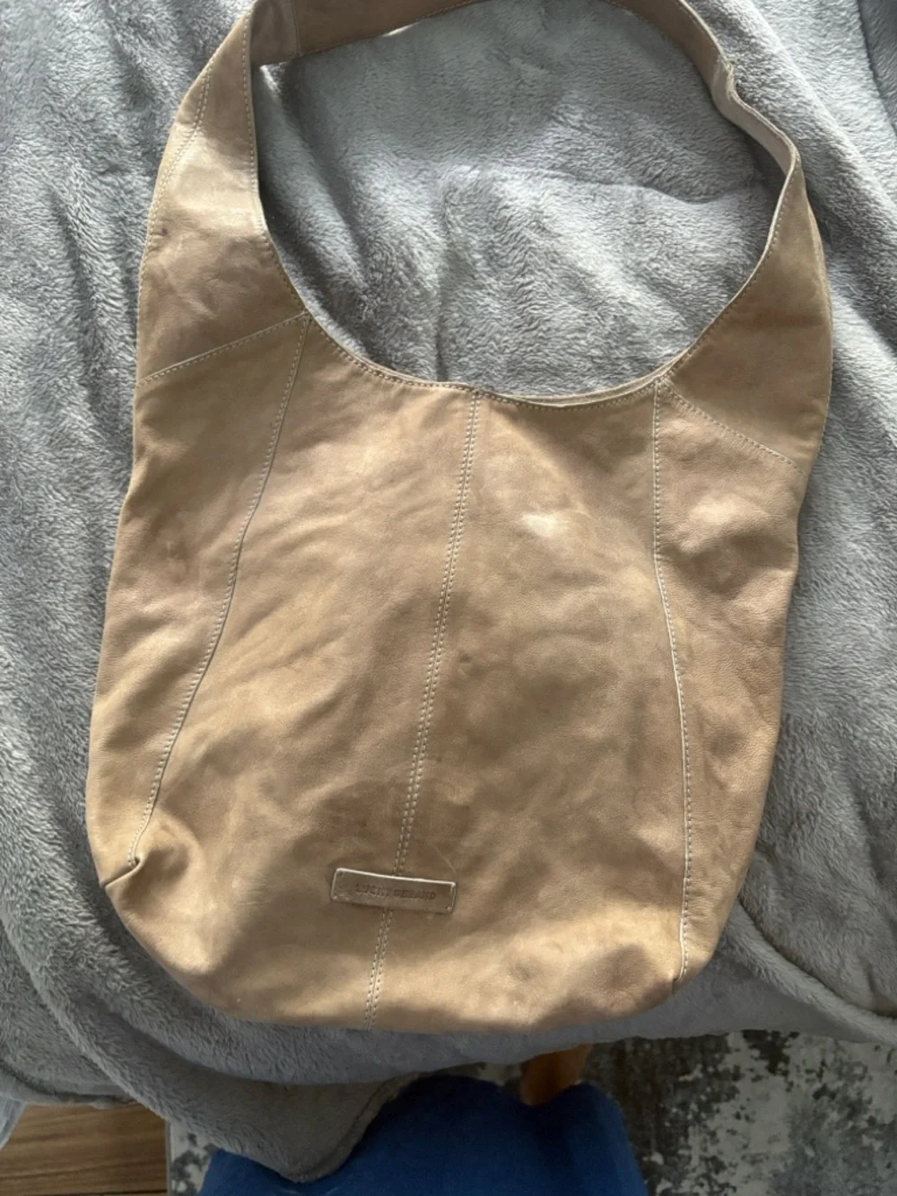 HOBO Beige/Tan Leather Hobo Shoulder Bag - Picture 2 of 7